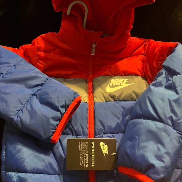 Nike Other - 🔥 Nike kids  7/Large puffer coat . New With Tags
